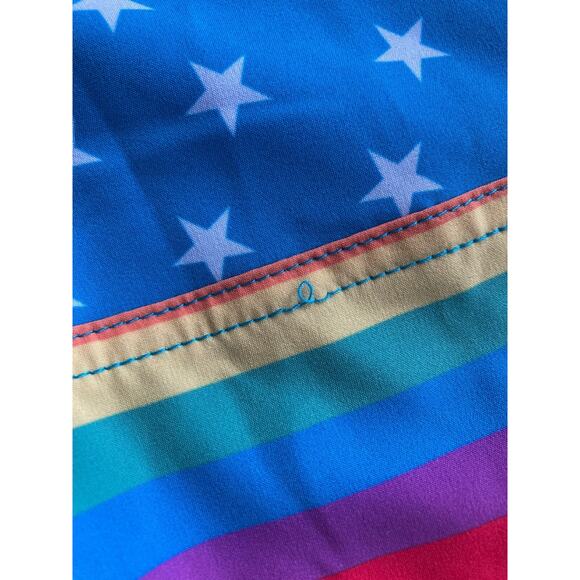 Chubbies Swim Trunk 5.5" Inseam Mens 2XL Stars and Rainbow Stripes Mesh Lined - Picture 4 of 6